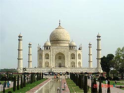 Agra: Tádž-Mahál, návštěva Indie 30.3. – 3.4.2008 | 