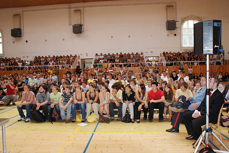 Beseda se studenty Gymnázia Pierra de Coubertina a Táborského soukromého gymnázia, 3. září 2008