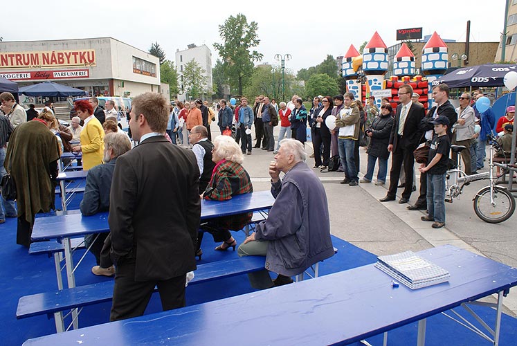 Předvolební akce v Kopřivnici, 15. května 2009, foto: Jan Karlovský