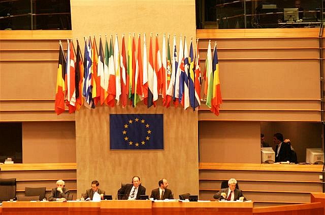 Pohled na předsednictvo EP, Brusel 2005