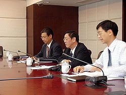 Šanghaj - diskuse s pracovníky SIPA (Shanhai Intellectual Property Administration), návštěva Čínské lidové republiky 8.5. - 11.5.2006 | 
