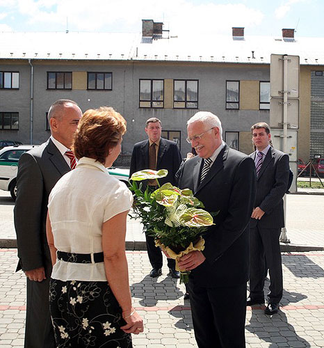 Návštěva prezidenta ČR Václava Klause v Táboře, prohlídka firmy Brisk Tábor, pátek 18. května 2007, foto: Roman Růžička