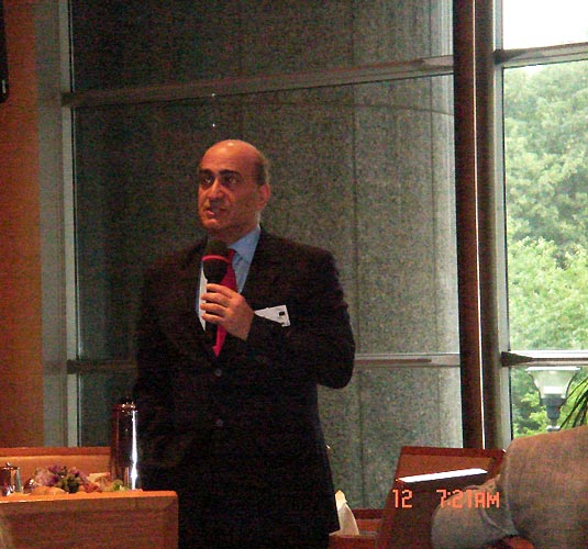 Walid Phares - pracovní snídaně, delegace Evropského parlamentu v Japonsku 27.5. - 1.6. 2007