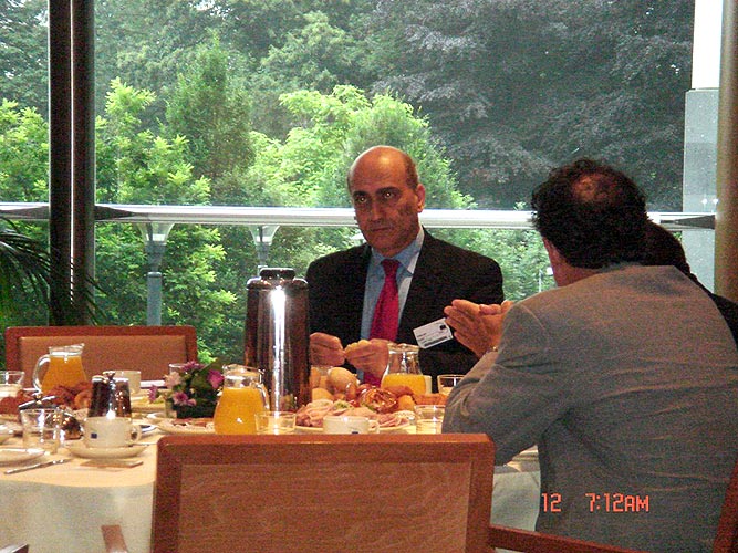 Walid Phares - pracovní snídaně, delegace Evropského parlamentu v Japonsku 27.5. - 1.6. 2007