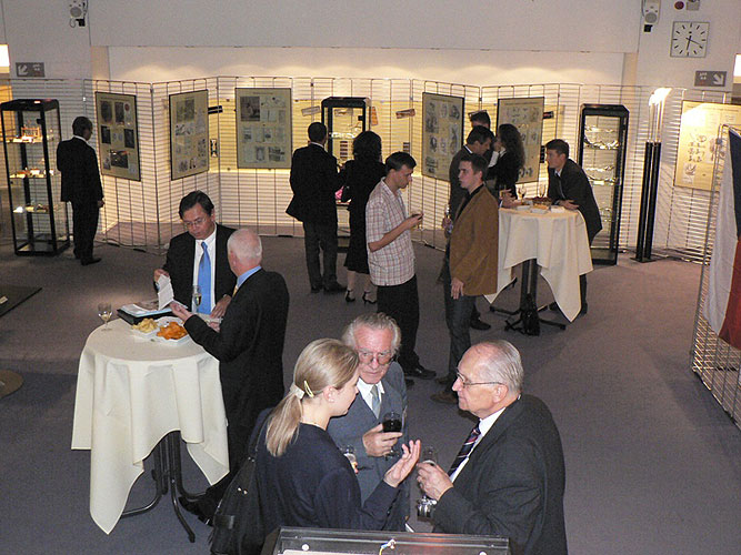 Vernisáž výstavy EVROPA, KOLÉBKA VĚDECKÉHO PORODNICTVÍ, 2.10.2007, budova Paul Henry Spaak, Evropský parlament v Bruselu